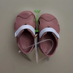 NEW ✨ Crocs All Terrain Fisherman Sandal (Toddler) Cassis C5